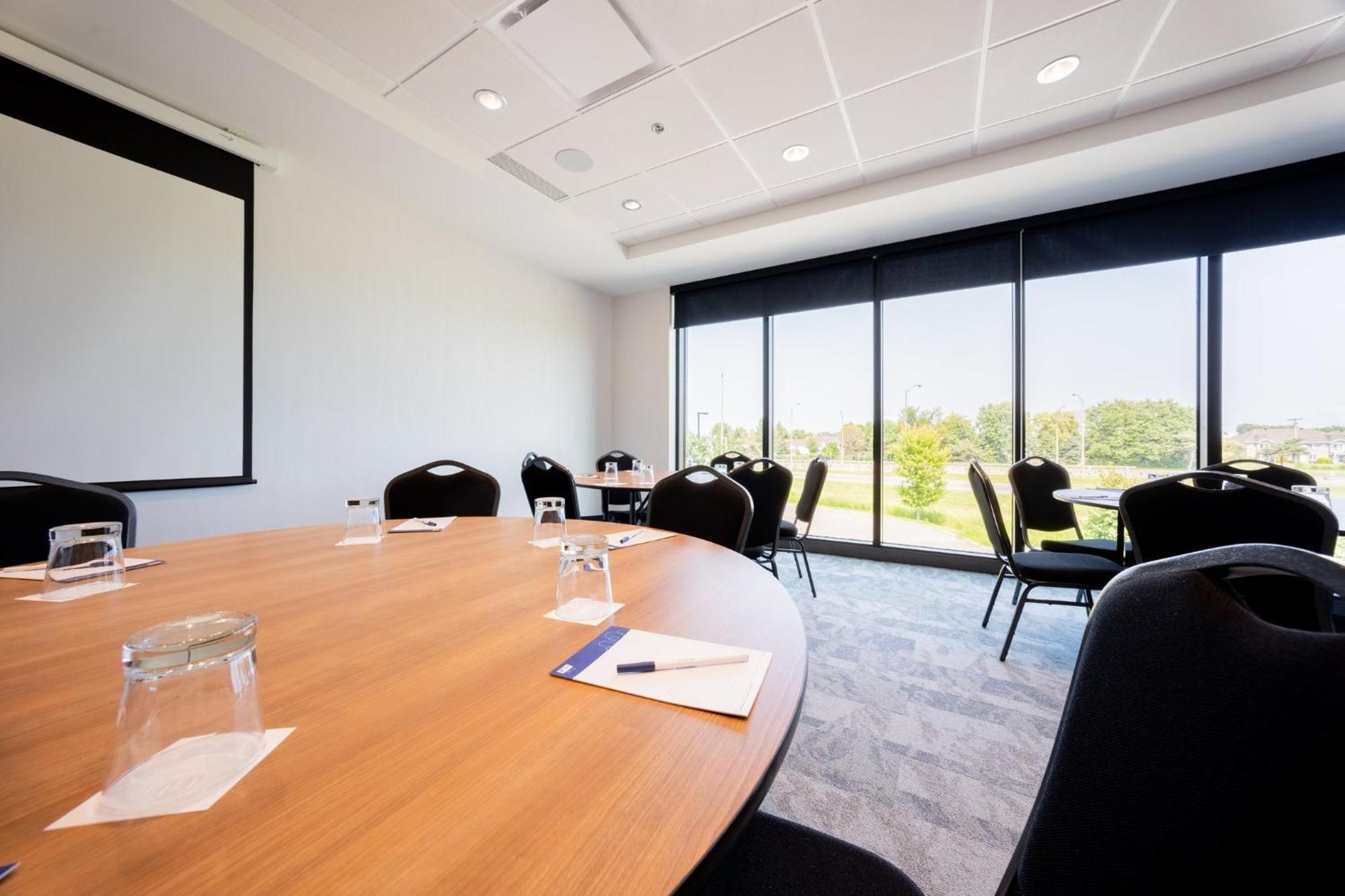 Holiday Inn Express & Suites - Trois Rivieres Ouest By Ihg Εξωτερικό φωτογραφία