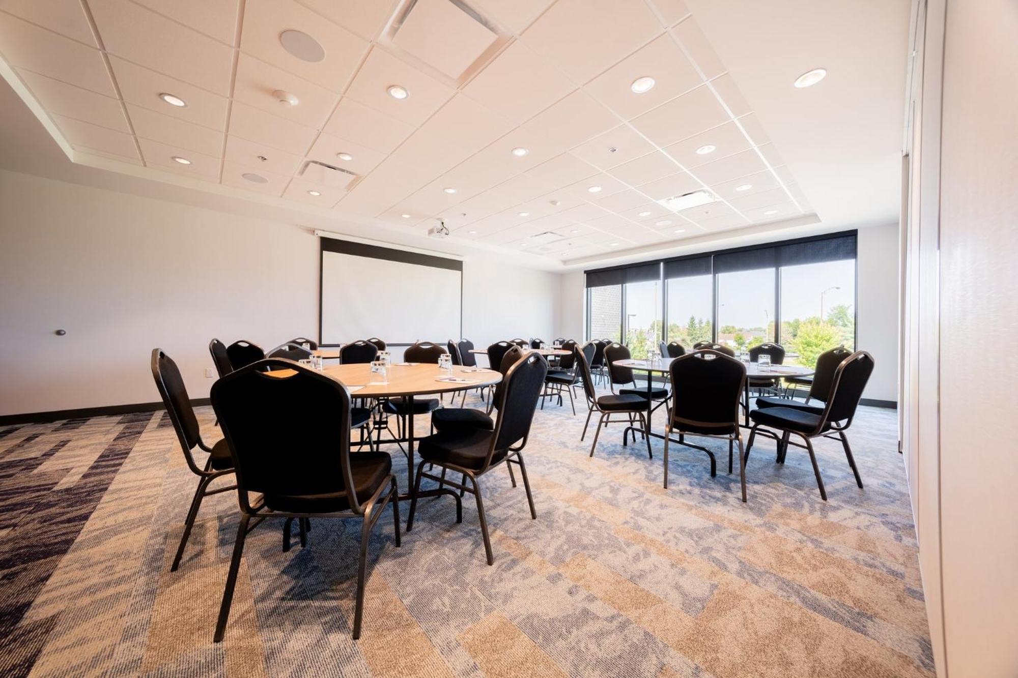 Holiday Inn Express & Suites - Trois Rivieres Ouest By Ihg Εξωτερικό φωτογραφία